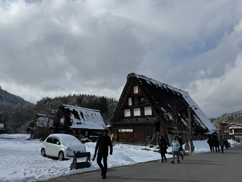 白川村