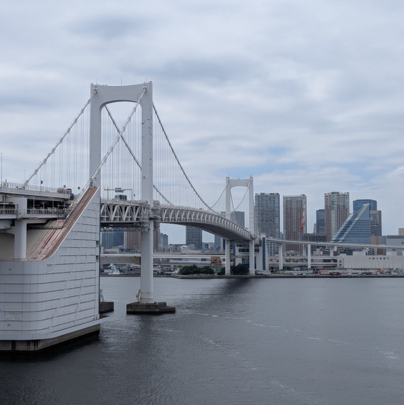 港区