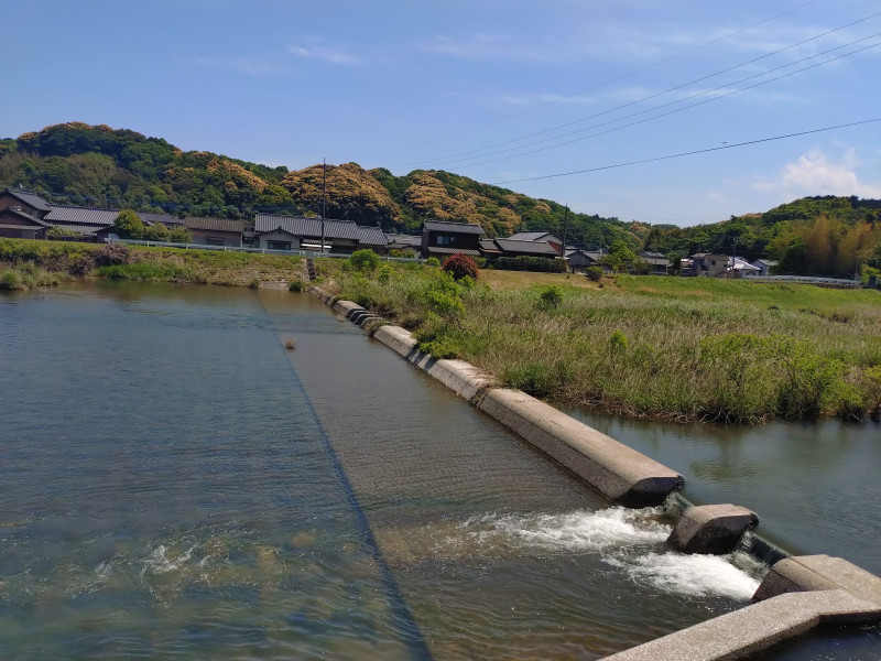 築上町